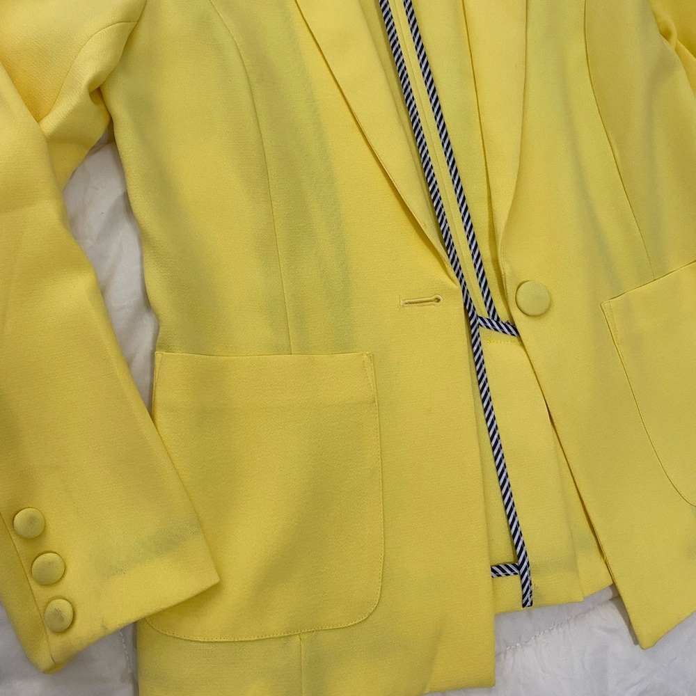 Yellow pant suit